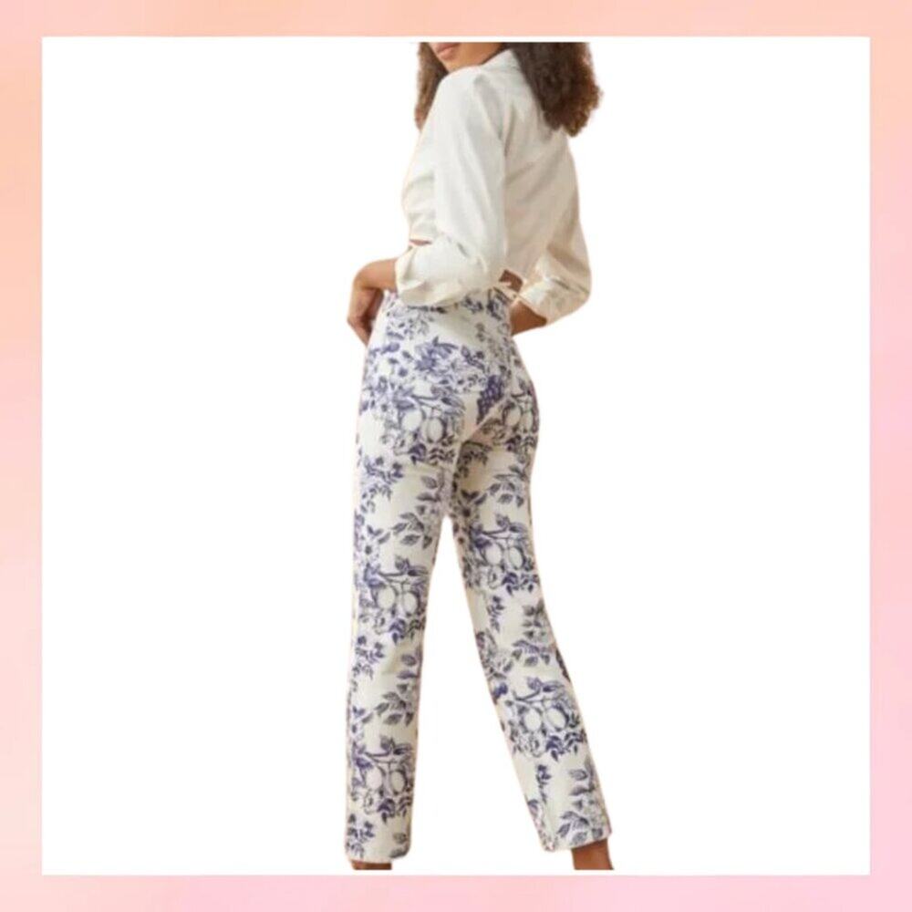🌸 Floral Print Skinny Jeans